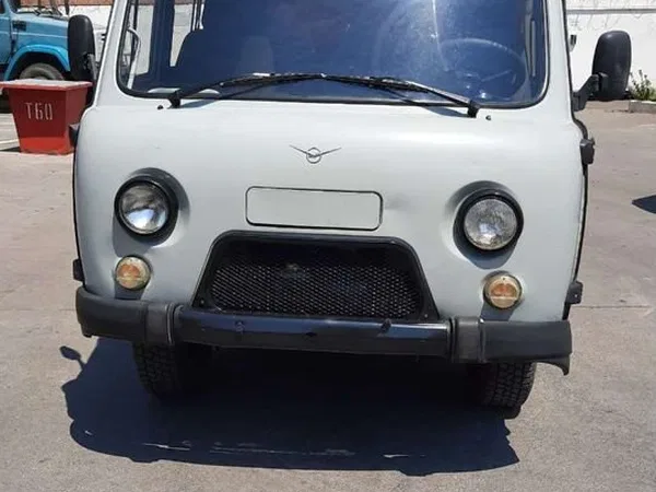 Тентованный автомобиль УАЗ 39094
