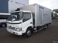 Изотермический фургон Hino 300 (Dutro)
