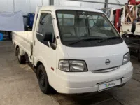 Бортовой автомобиль Nissan Vanette