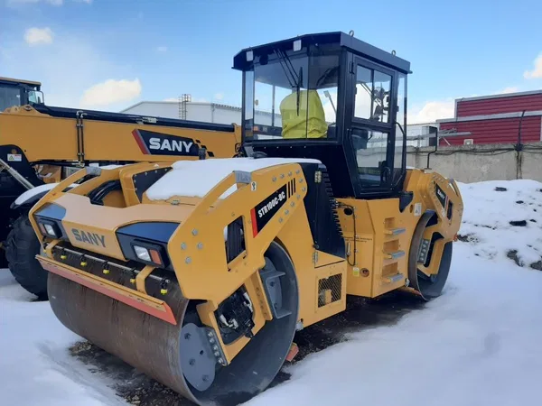Двухвальцовый каток SANY STR100C-8C