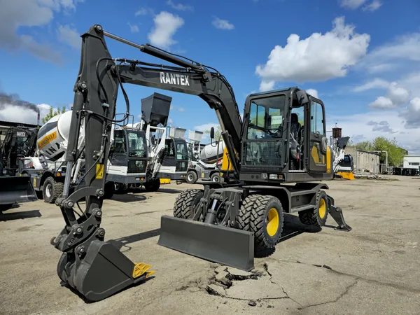 Колесный экскаватор RANTEX XYC75