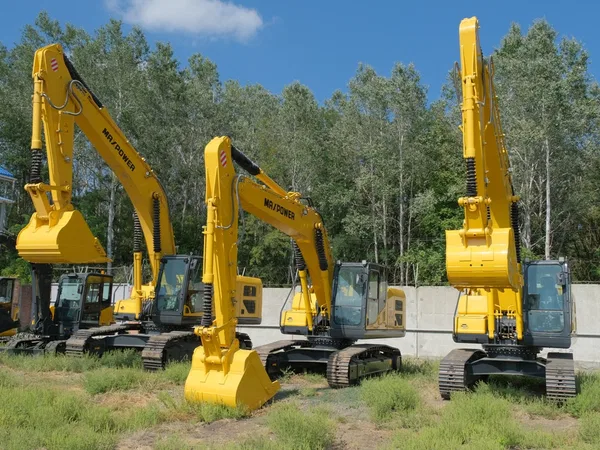 Гусеничный экскаватор Maxpower ME335.9