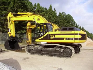 Гусеничный экскаватор JCB JS460