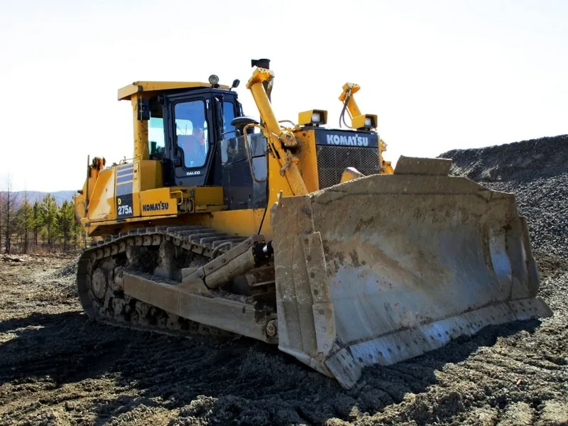 Тяжелый бульдозер Komatsu D275A
