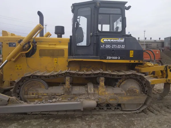 Гусеничный бульдозер                                                         Zoomlion                                                     ZD 160-3