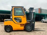 Мини-погрузчик GOODSENSE FD30G-S2