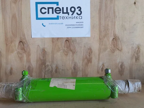 Гидроцилиндр рулевой 044445