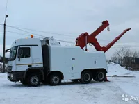 Грузовой эвакуатор Mercedes-Benz