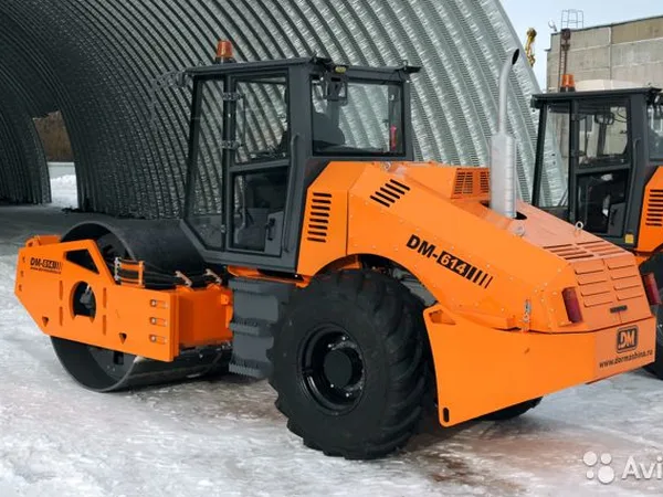 Грунтовый каток Завод Дорожных машин DM-614