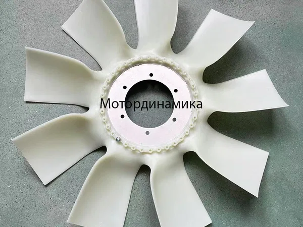 Крыльчатка вентилятора для двигателя Deutz BF6M1013FC тракторов Claas Atles 926 RZ, 936 RZ, 946 RZ, диаметр 696 мм, арт. 7700079405