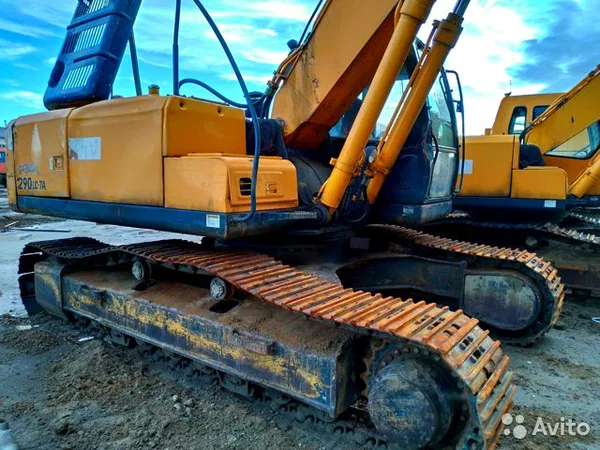 Гусеничный экскаватор Hyundai R290LC-7А