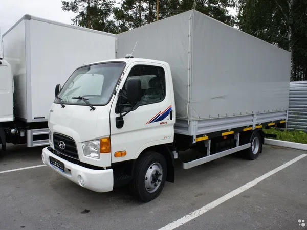 Тентованный автомобиль Hyundai HD78
