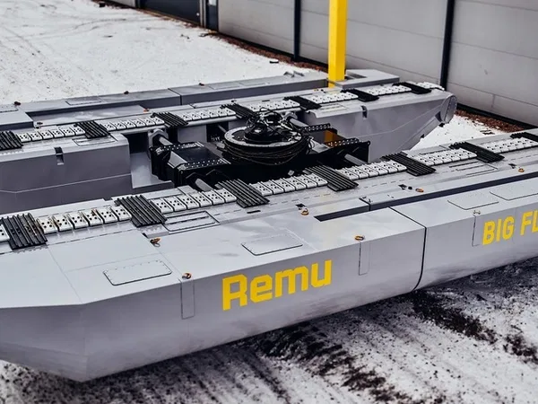 Понтонное шасси Big Float E10