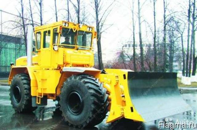 Колесный бульдозер Кировец К-702