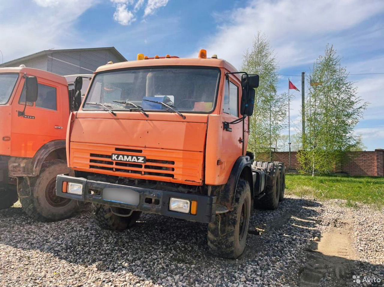 Седельный тягач Камаз 44108