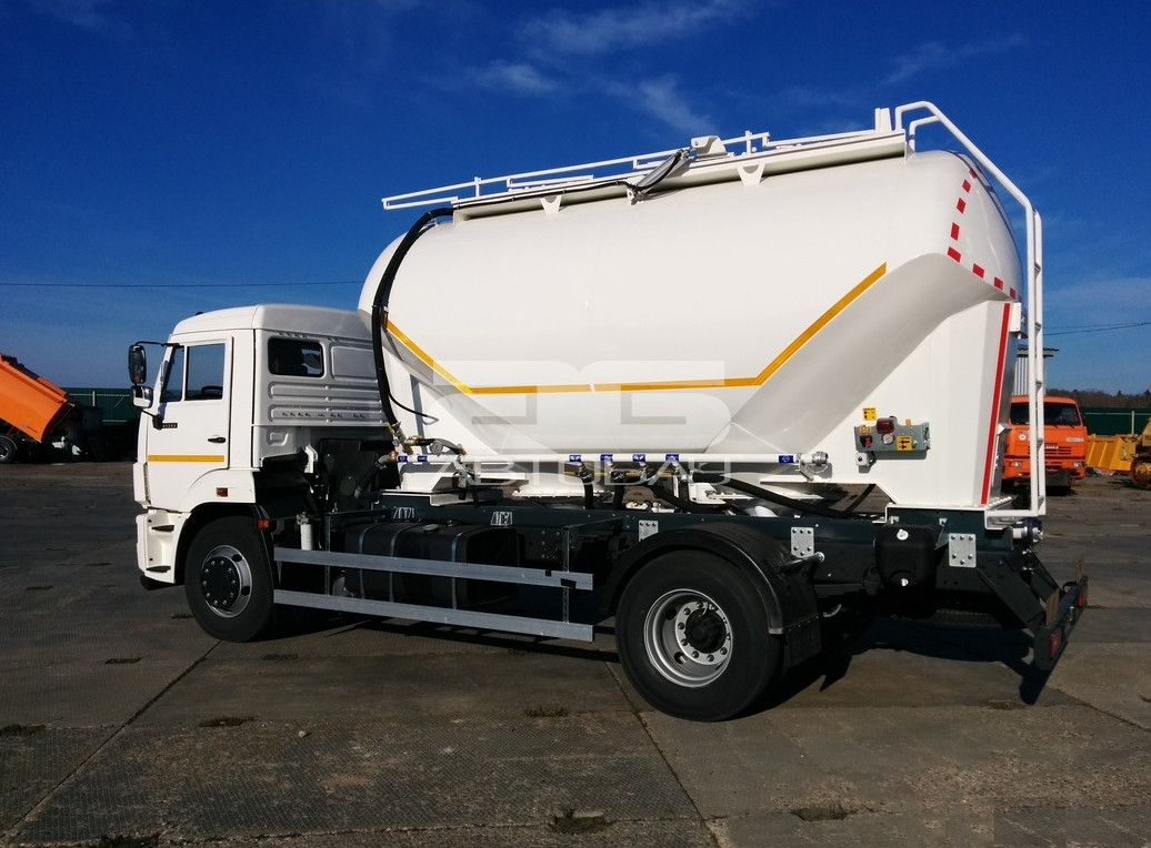 Кормовоз КамАЗ АКВ-13-43253
