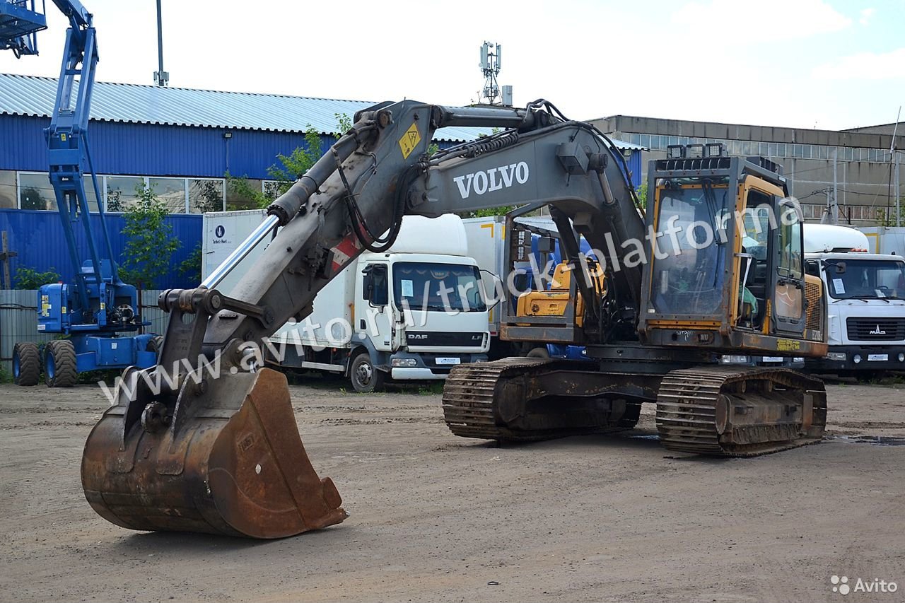 Гусеничный экскаватор Volvo EC210BLC Forest