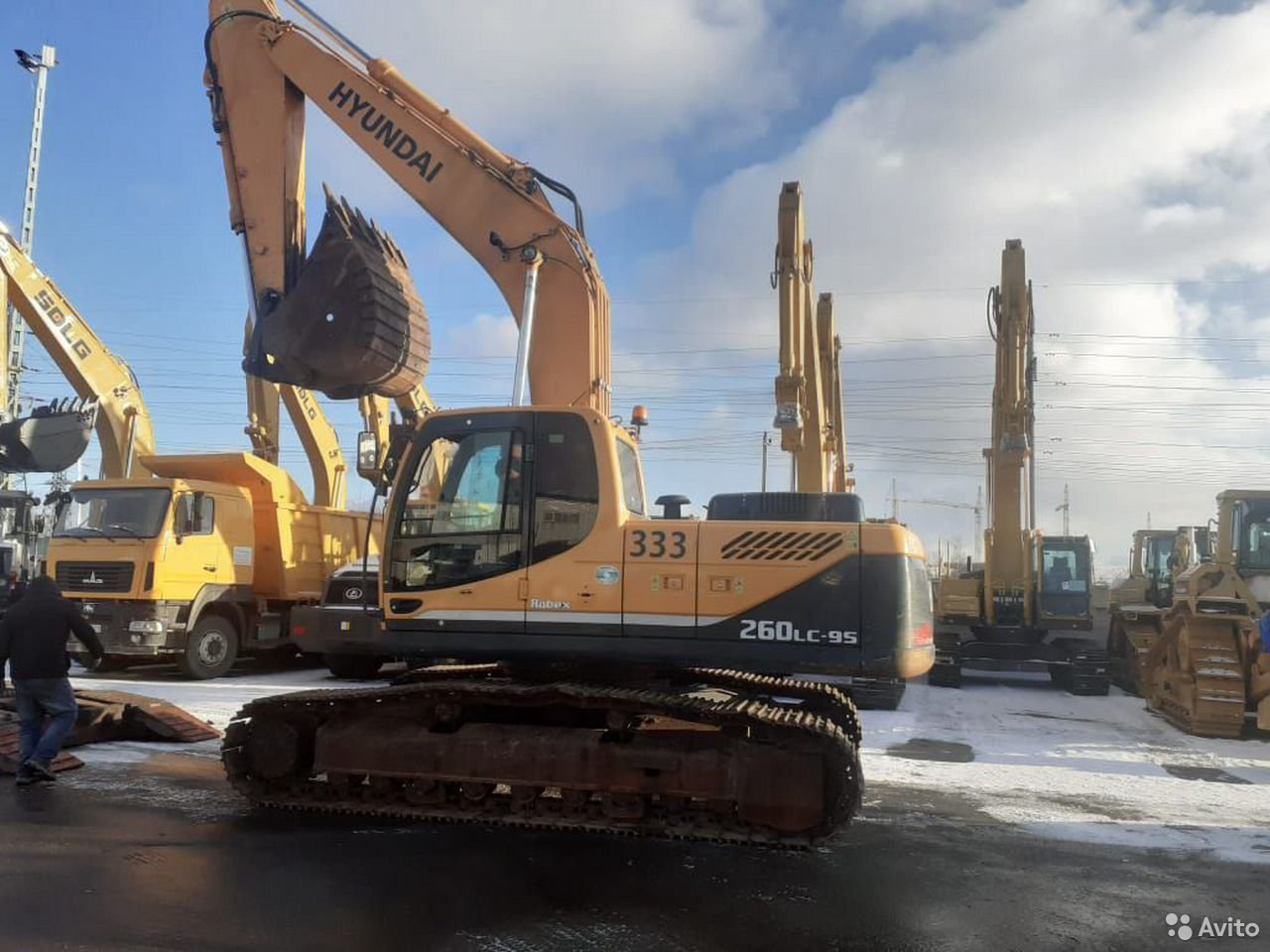 Гусеничный экскаватор Hyundai R 260 LC-9S