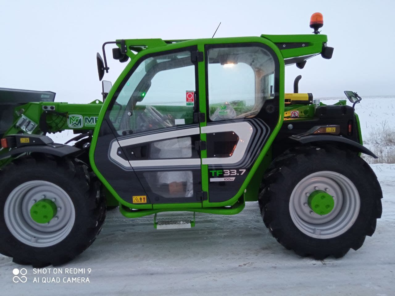 Телескопический погрузчик MERLO TF 35.7-115EE