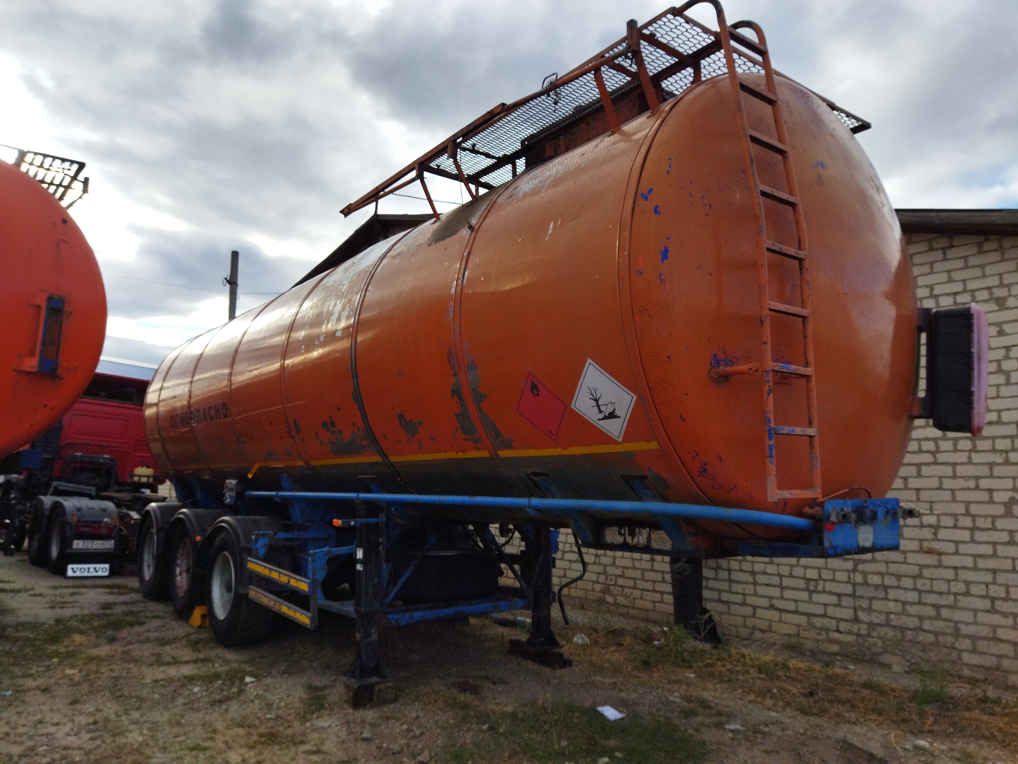 Полуприцеп битумовоз Сеспель 964873