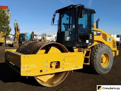 Грунтовый каток Caterpillar CS64B
