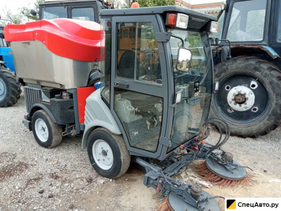 Вакуумная подметально-уборочная машина Hako-Citymaster 1200