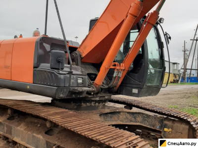 Гусеничный экскаватор Hitachi ZX240LC-5G