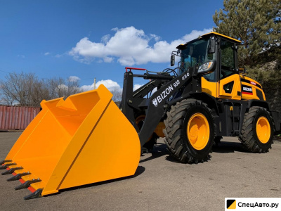 Фронтальный погрузчик BIZON 930